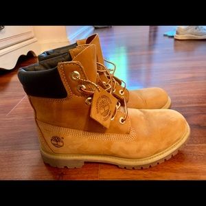Women's 6 Inch Premium Waterproof Boots